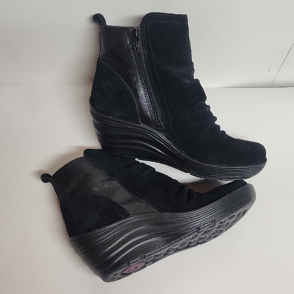 Bionica Shoes - Bionica Black Suede Leather Wedge Slip Resistant Boots Size 9.5 Goth Minimalist